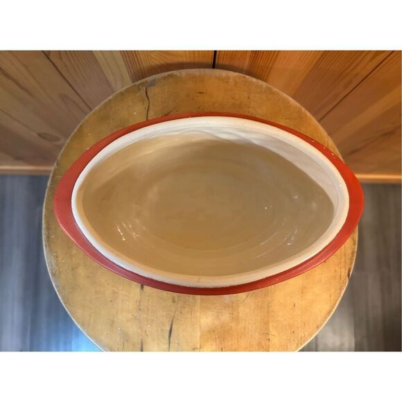 Mid-century planter red oval raised design made in the USA (8868) - Picture 5 of 10